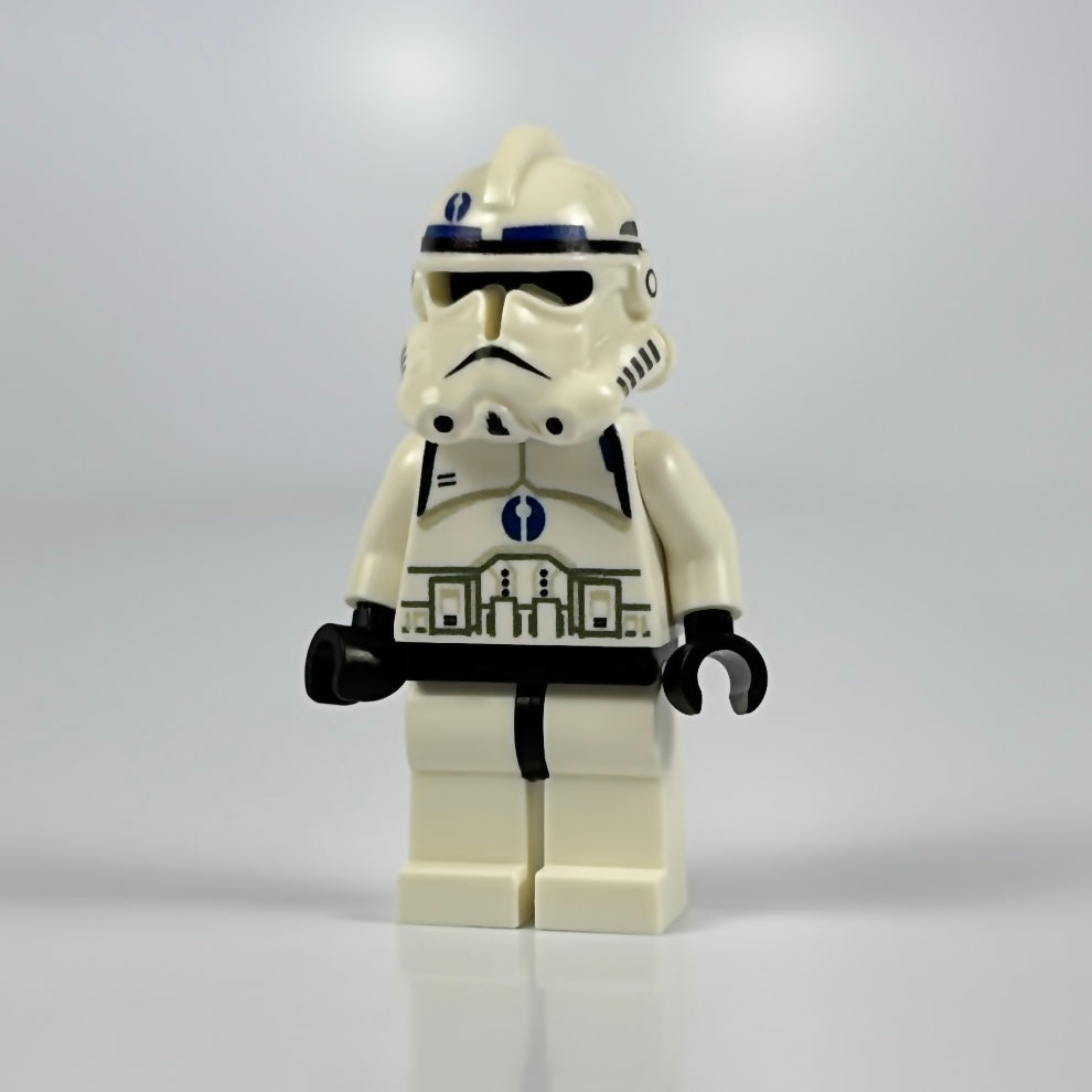 Blue Recon Trooper in detailed futuristic armor with helmet and visor