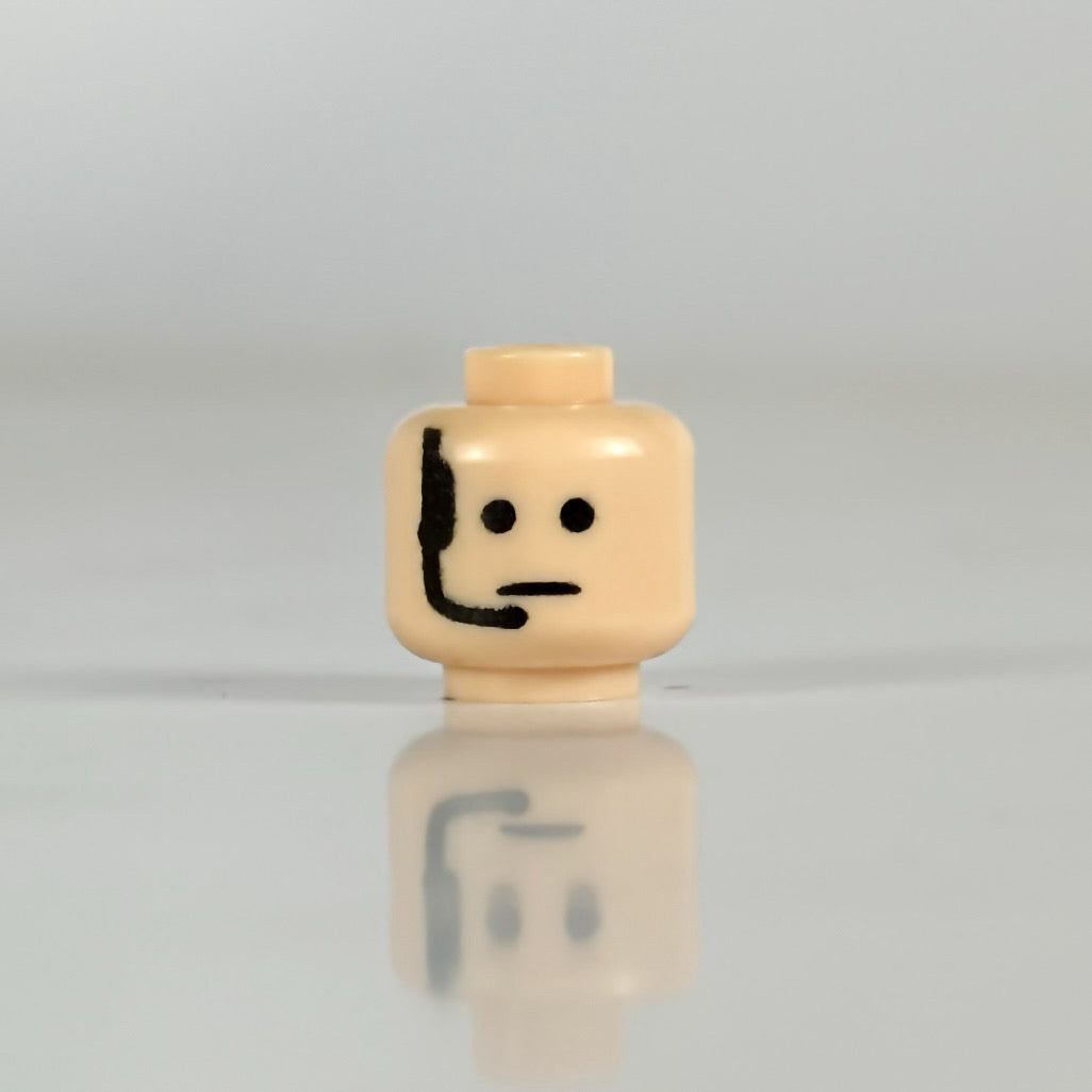 LEGO Comms Head light flesh colored minifigure part