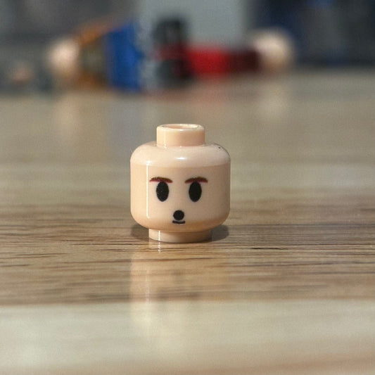 Classic Shocked Apprentice LEGO minifigure head with surprised expression