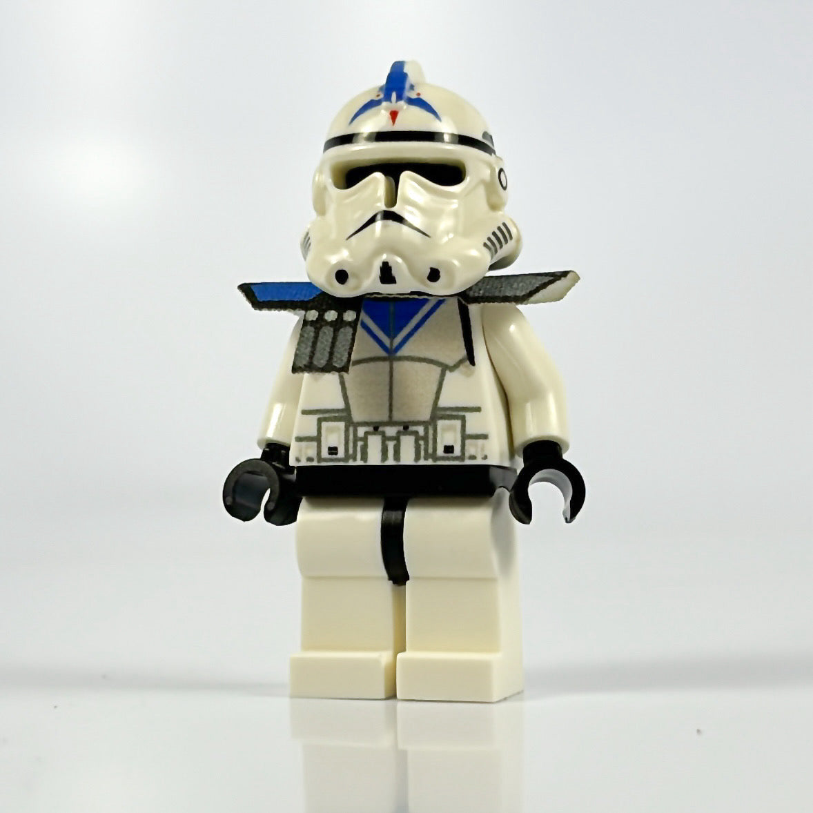 Commander Cinco