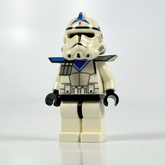 Commander Cinco