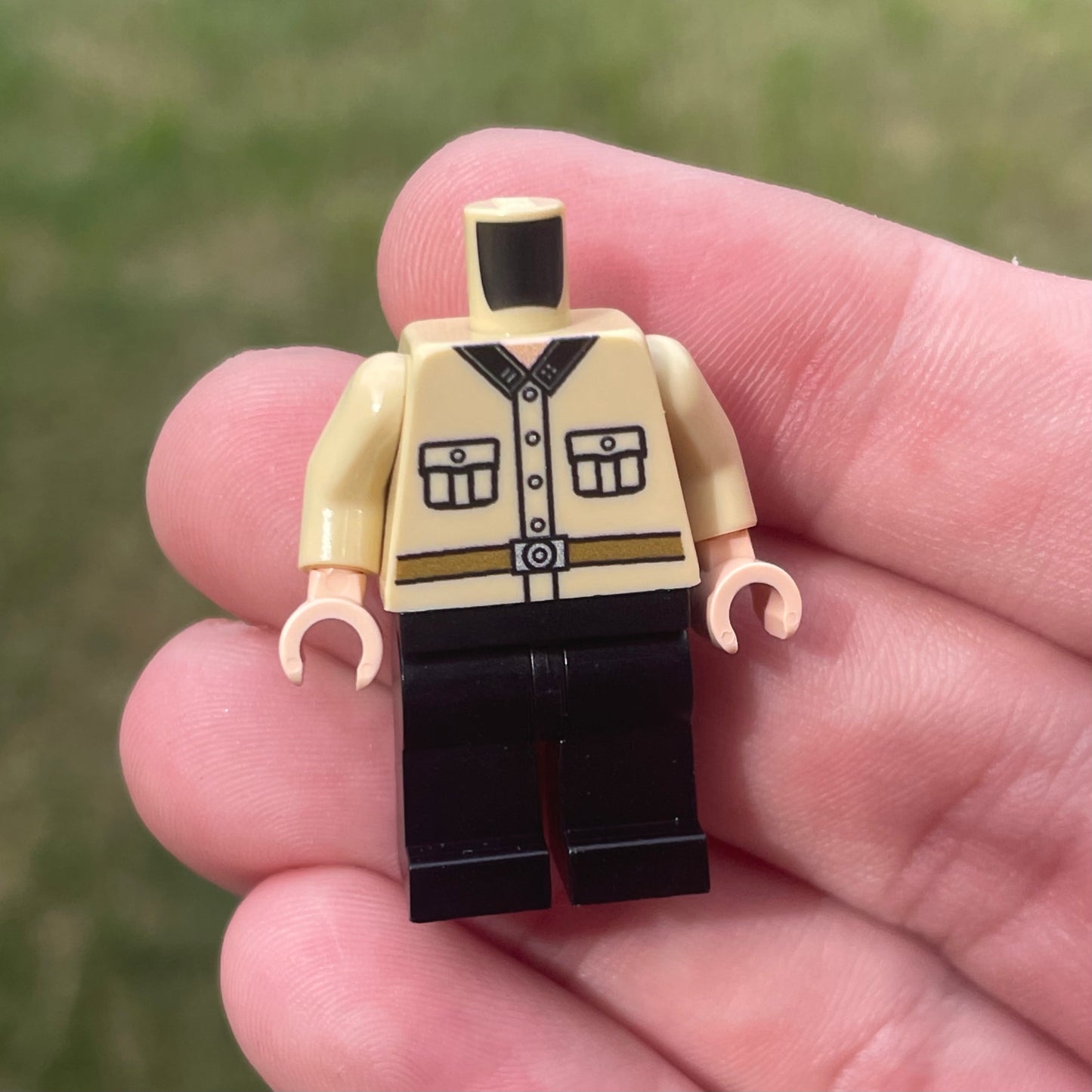 Enemy Officer Body (Tan) - FigFabLabs