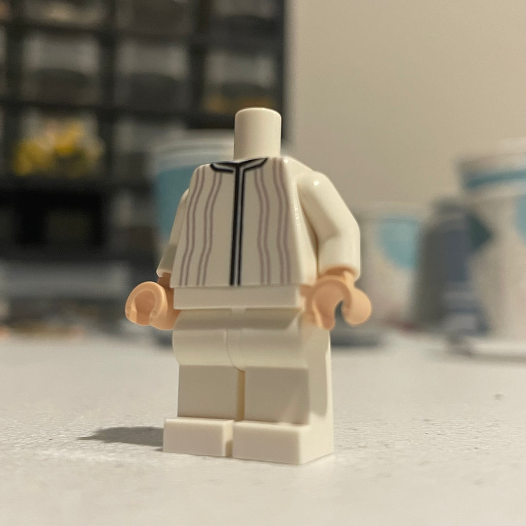 Classic Prisoner Leia Body